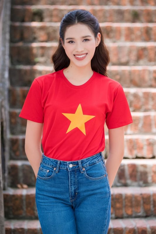 Áo Phông Cờ Đỏ Sao Vàng – Khoác Lên Mình Tinh Thần Việt Ý nghĩa của áo phông cờ đỏ sao vàng